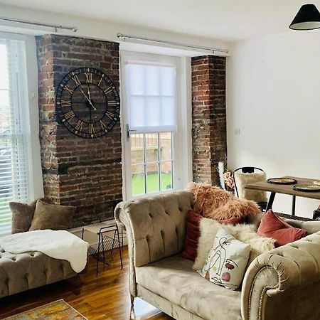 Luxury, Centrally Located 2 Bed Modern Apartment Great Yarmouth Exterior photo