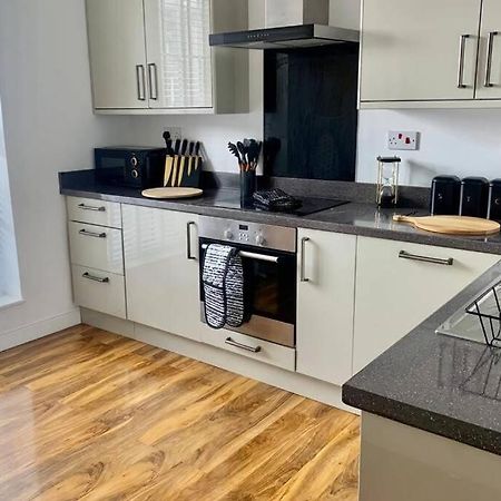 Luxury, Centrally Located 2 Bed Modern Apartment Great Yarmouth Exterior photo