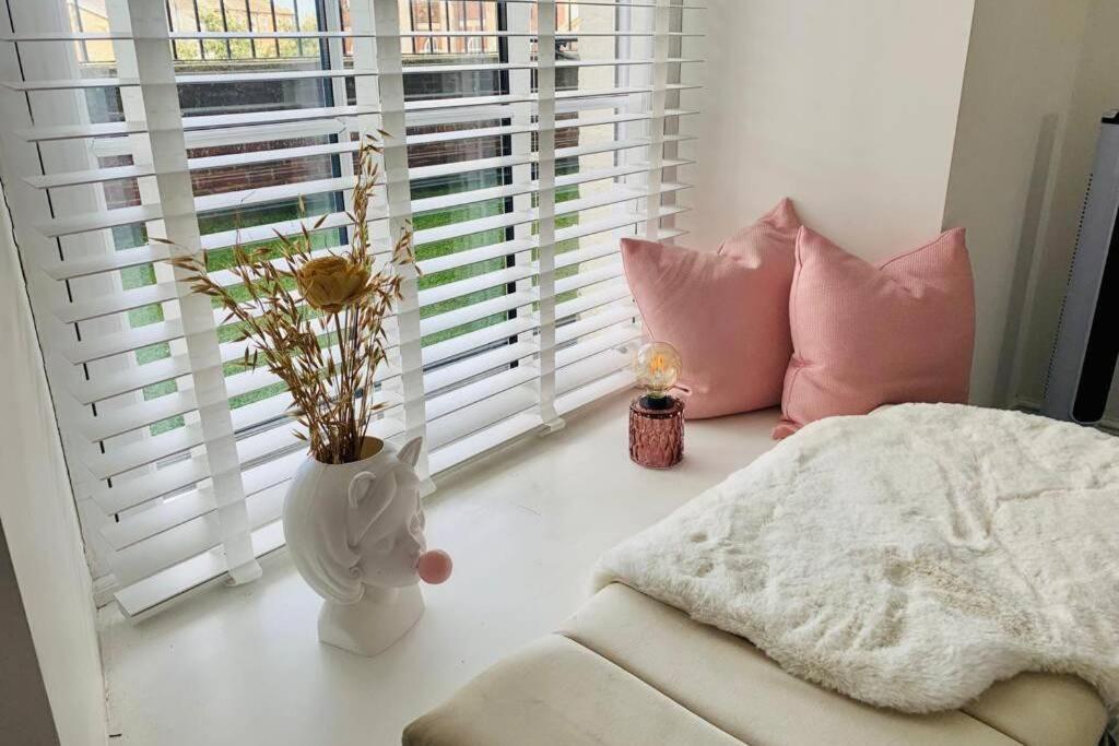 Luxury, Centrally Located 2 Bed Modern Apartment Great Yarmouth Exterior photo
